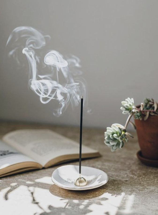 Why Tibetan Incense is the Ultimate Choice for Meditation & Yoga